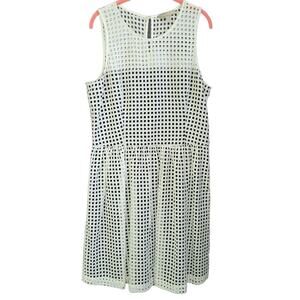 Banana Republic 16 Tall white eyelet dress black lining